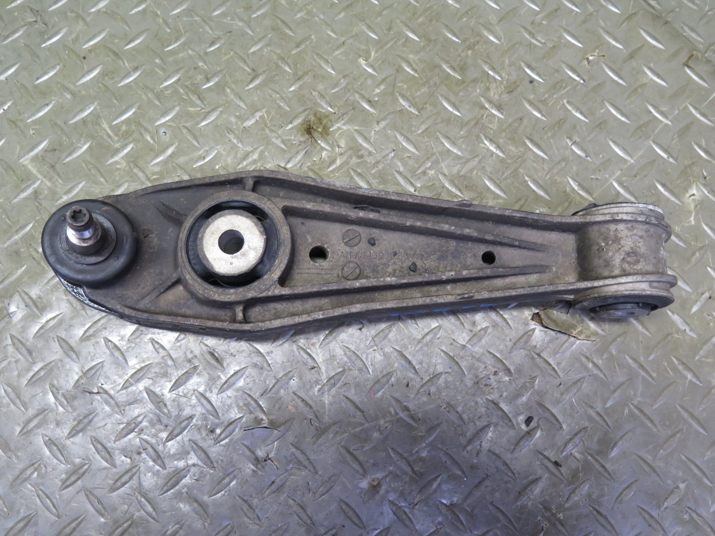 1997-2004 Porsche Boxster 986 Front Right Suspension Lower Control Arm Set
