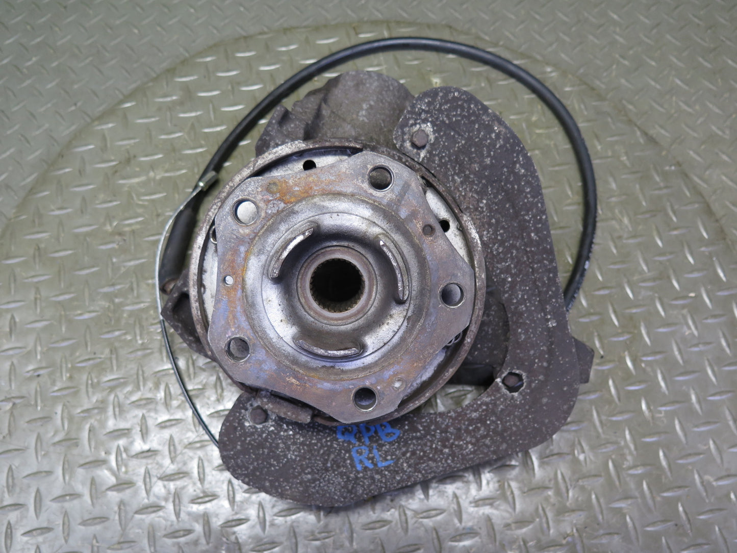 1997-2004 Porsche Boxster 986 Rear Left Spindle  Knuckle Wheel Hub Bearing
