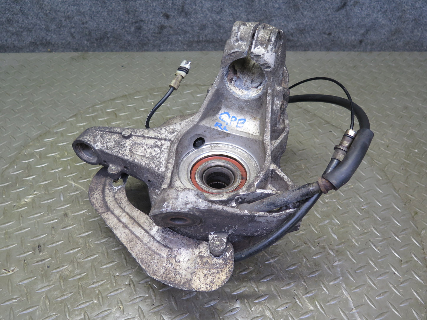 1997-2004 Porsche Boxster 986 Rear Left Spindle  Knuckle Wheel Hub Bearing