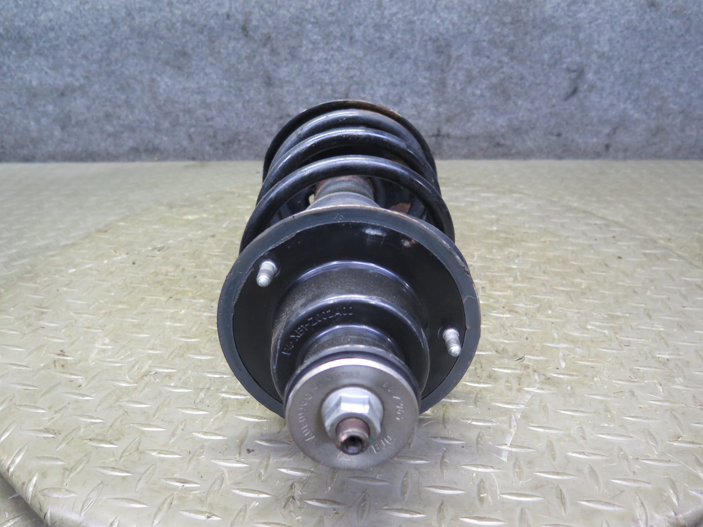 2000-2004 Porsche Boxster S 986 M/T Rear Left & Right Strut Shock Absorber Set