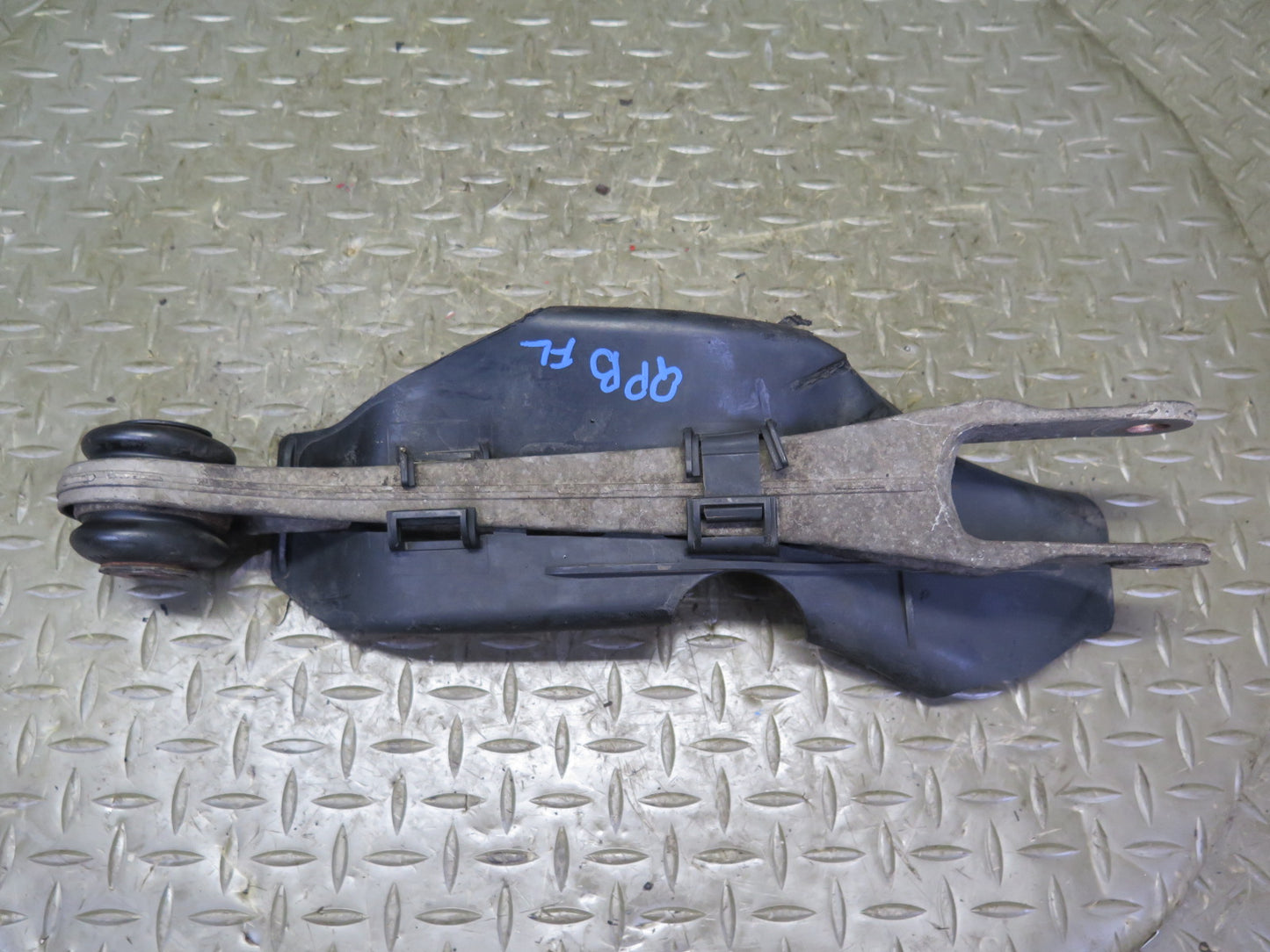 1997-2004 Porsche Boxster 986 Front Left Suspension Lower Control Arm
