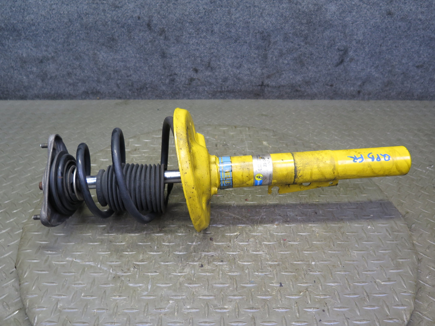 2000-2004 Porsche Boxster 986 Bilstein Front Strut Shock Absorber Set
