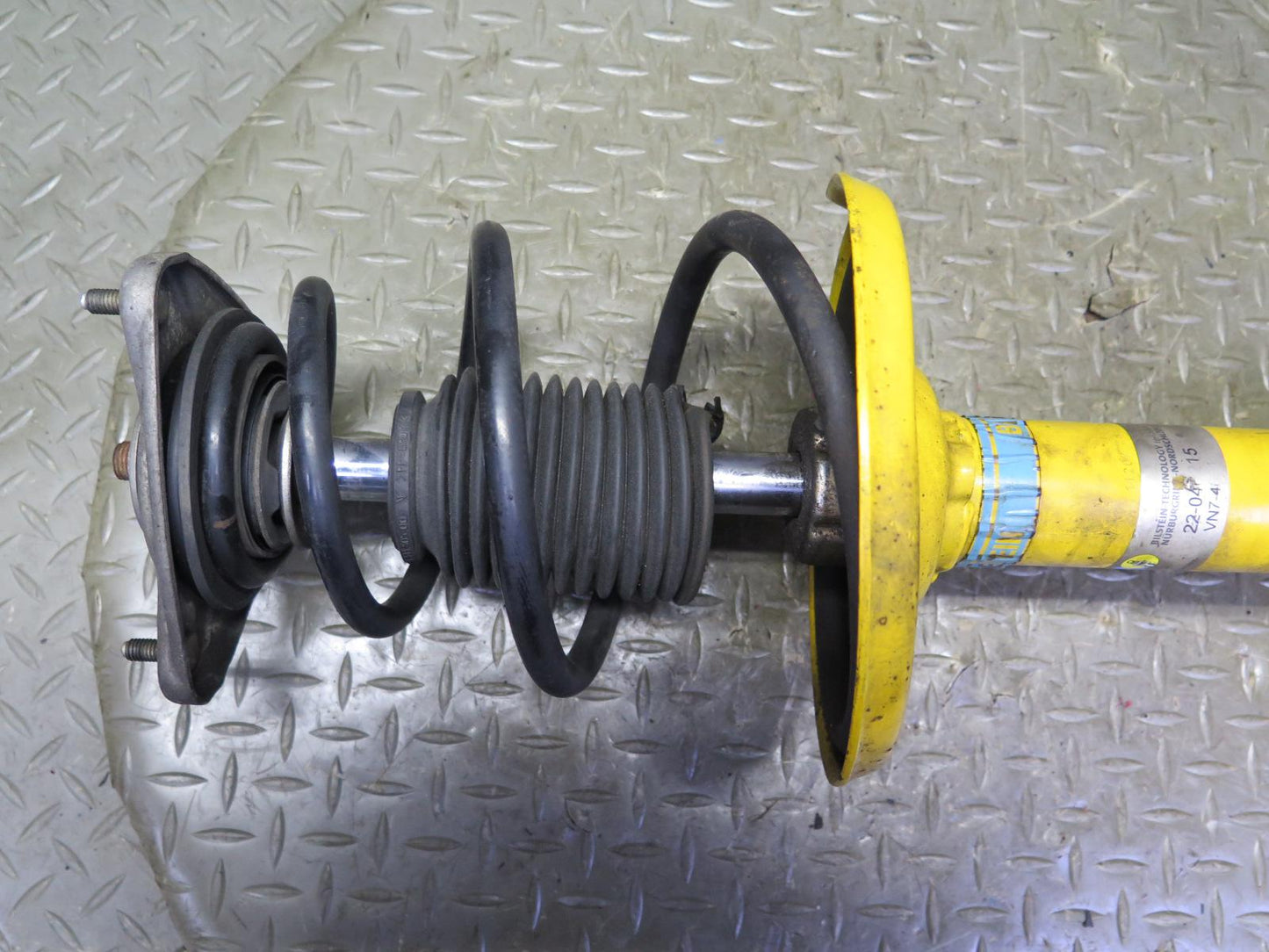 2000-2004 Porsche Boxster 986 Bilstein Front Strut Shock Absorber Set