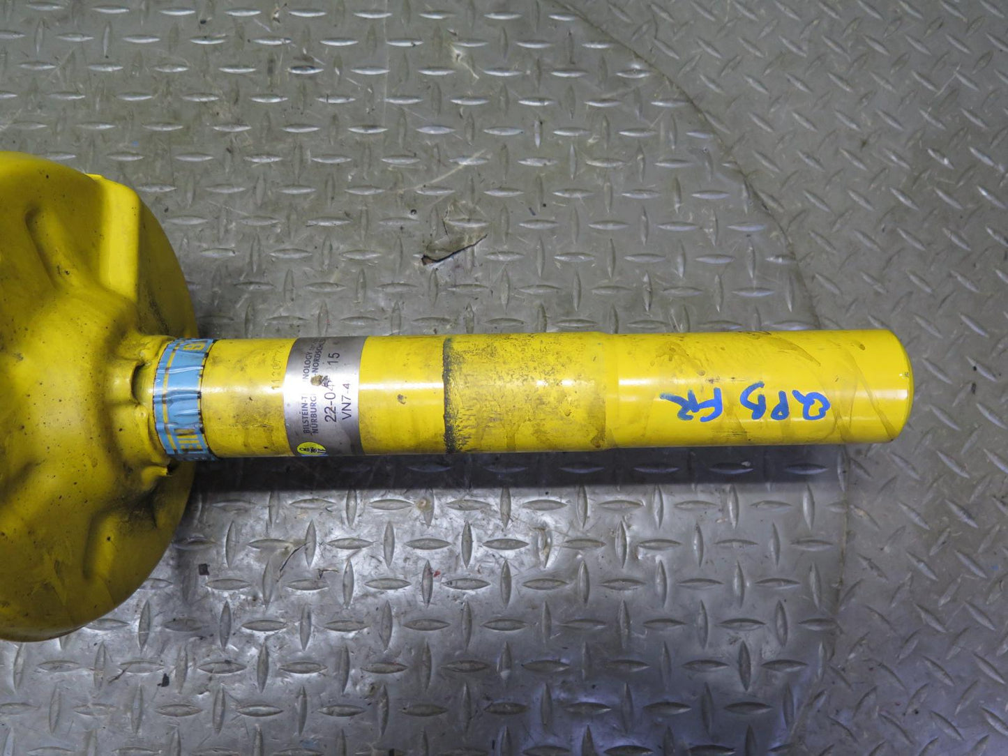 2000-2004 Porsche Boxster 986 Bilstein Front Strut Shock Absorber Set