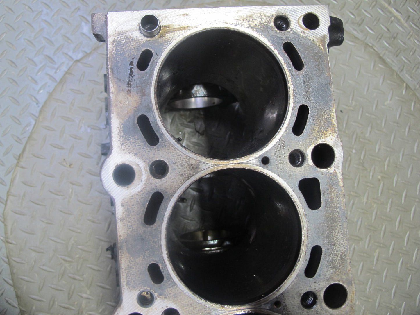96-99 BMW E36 318ti 1.9L M44 Engine Motor Cylinder Block OEM