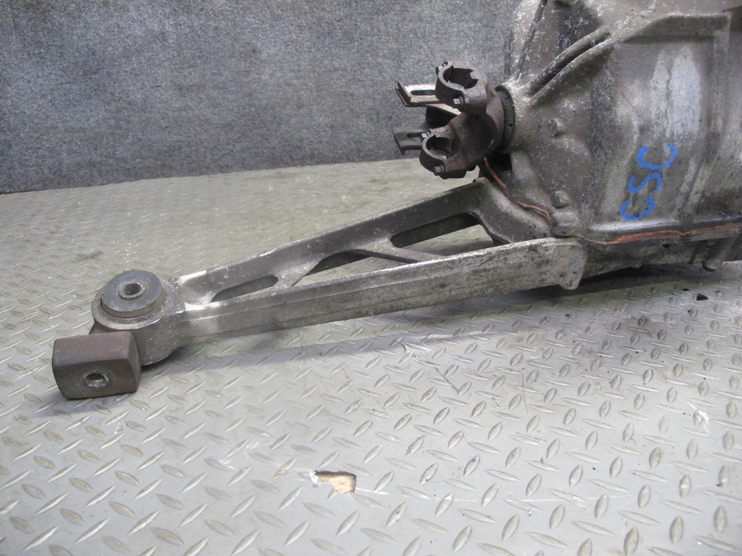 90-96 Chevrolet Corvette C4 A/T Rear Differential Carrier 2.59 Ratio OEM