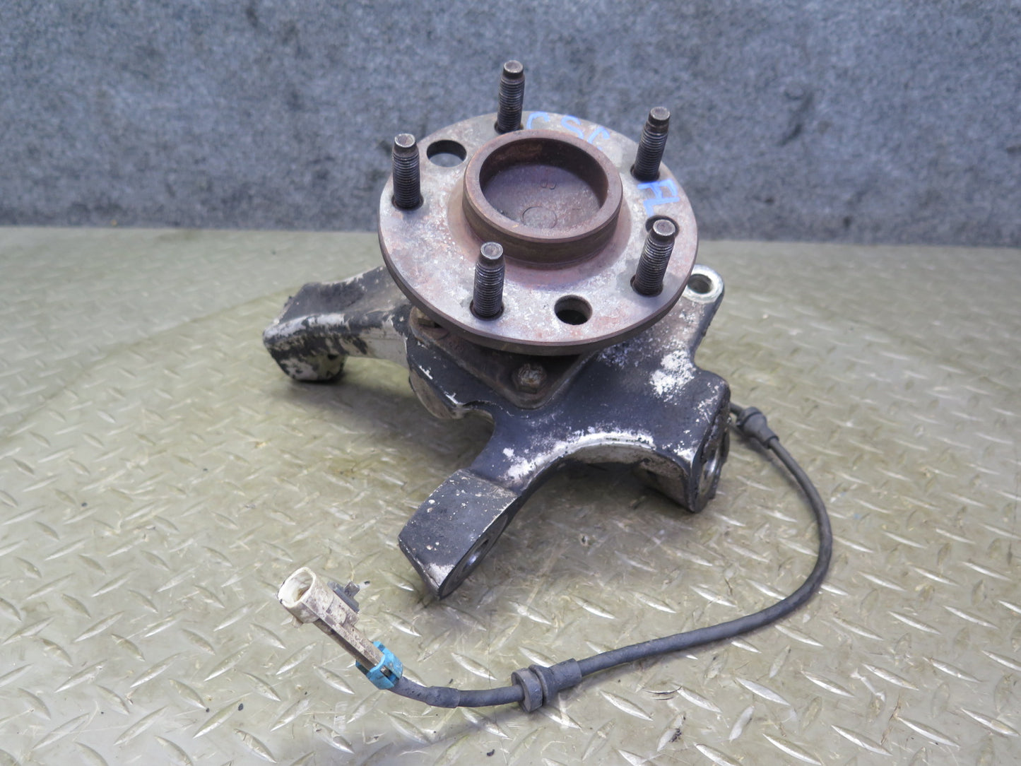 91-96 Chevrolet Corvette C4 Front Left Spindle Knuckle Wheel Hub Bearing OEM