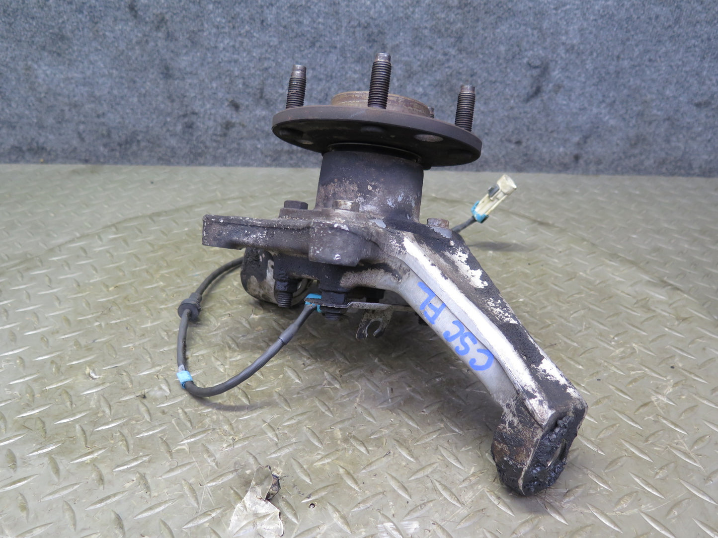 91-96 Chevrolet Corvette C4 Front Left Spindle Knuckle Wheel Hub Bearing OEM