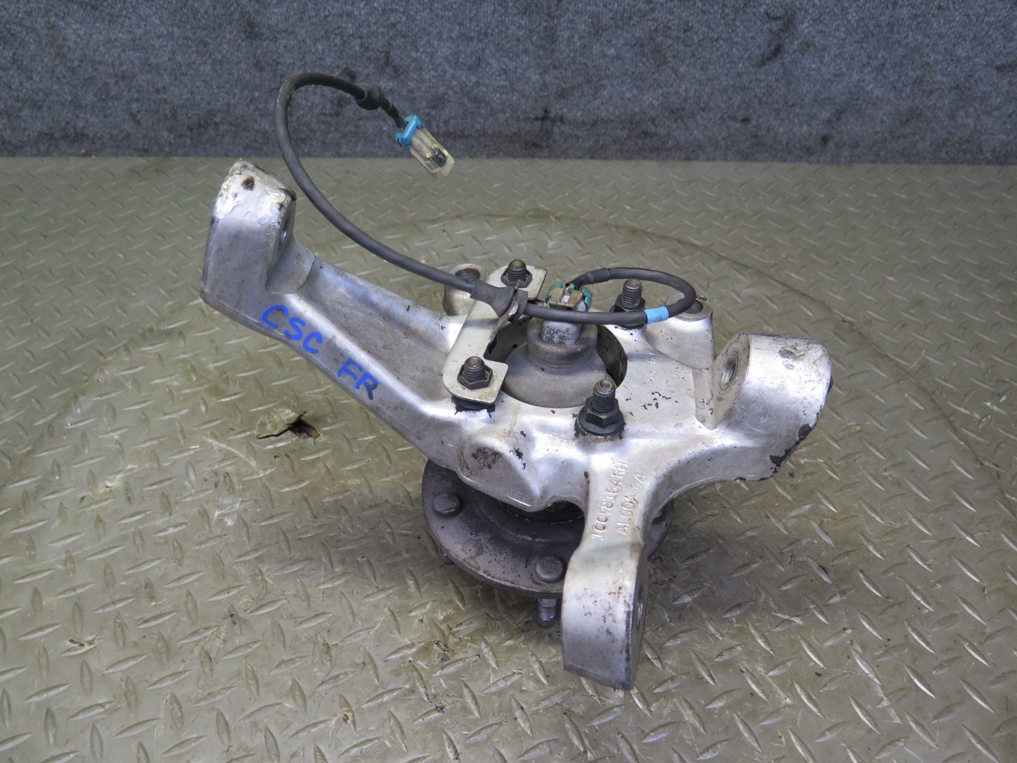 91-96 Chevrolet Corvette C4 Front Right Spindle Knuckle Wheel Hub Bearing OEM