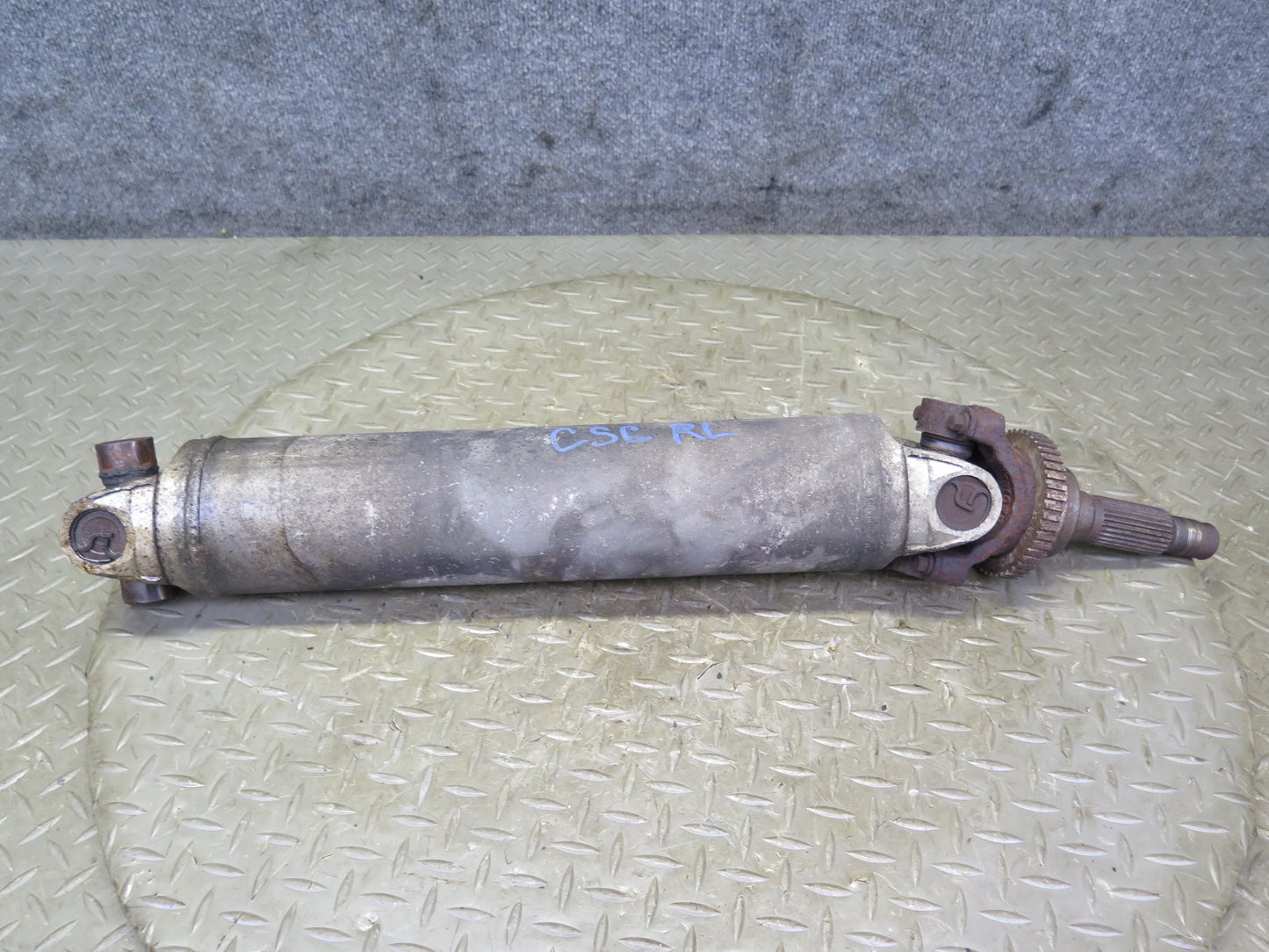 84-91 Chevrolet Corvette C4 A/T Rear Left or Right Half Axle Shaft 10154277 OEM