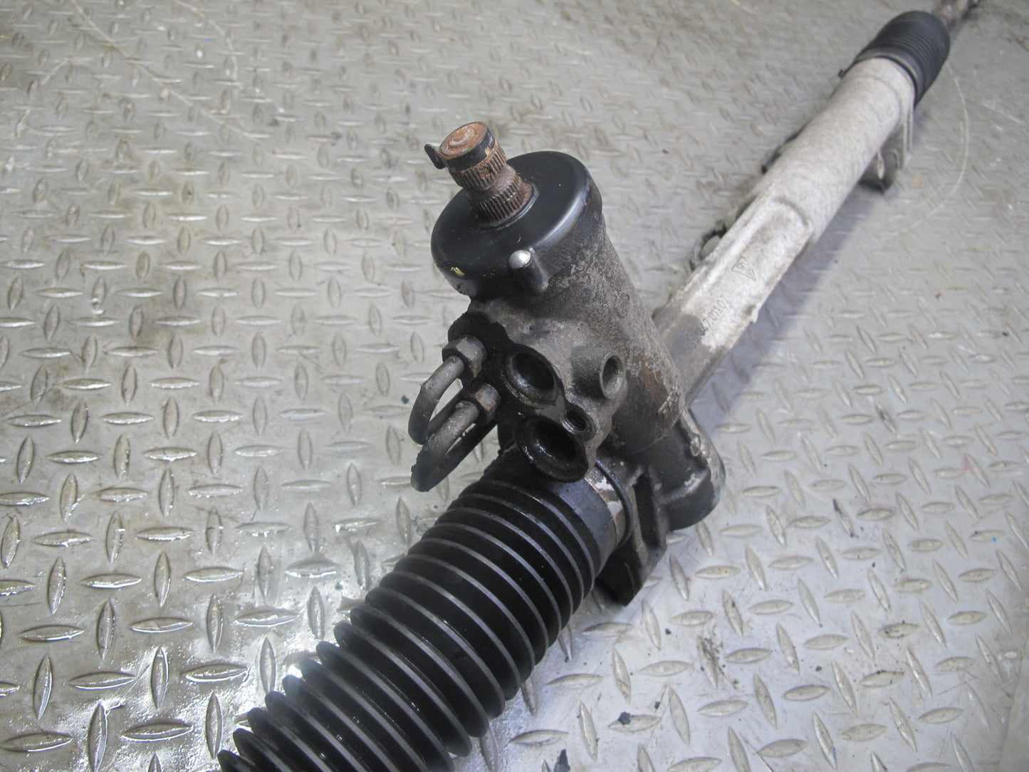 1997-2004 Porsche Boxster 986 Power Steering Rack & Pinion
