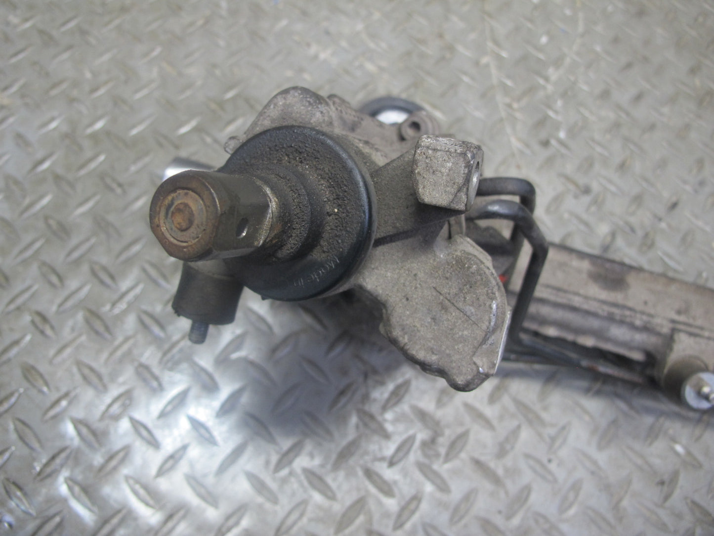 2010-2013 Porsche Panamera 970 Power Steering Rack & Pinion 97034700505