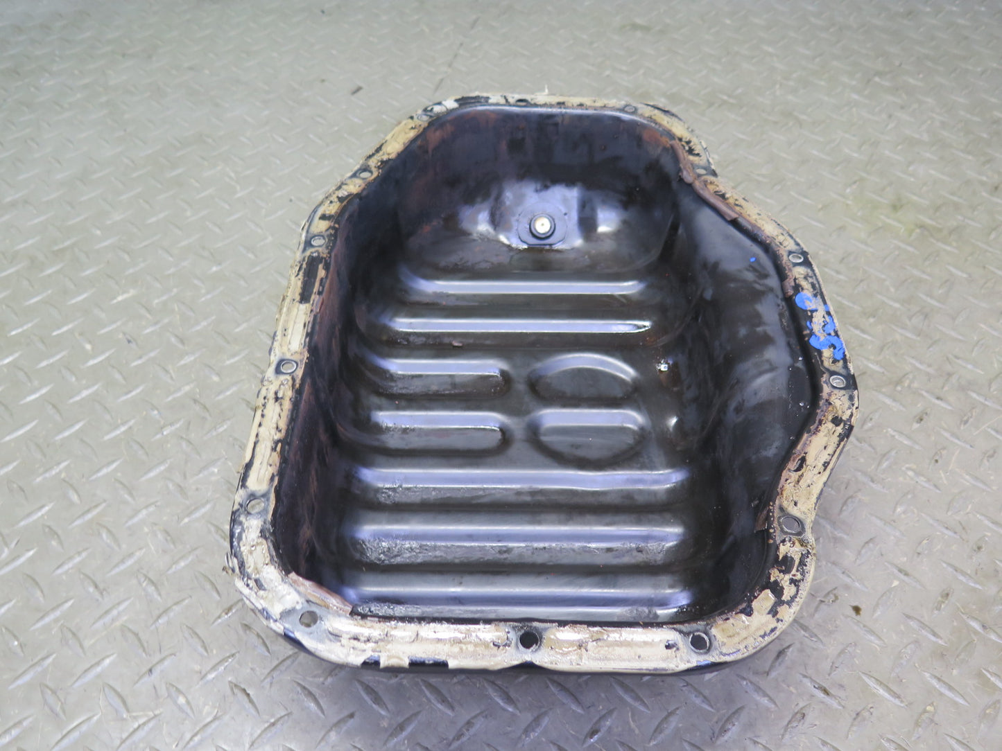 02-10 Lexus UZZ40L SC430 3UZFE Engine Motor Lower Oil Pan 104K Miles OEM
