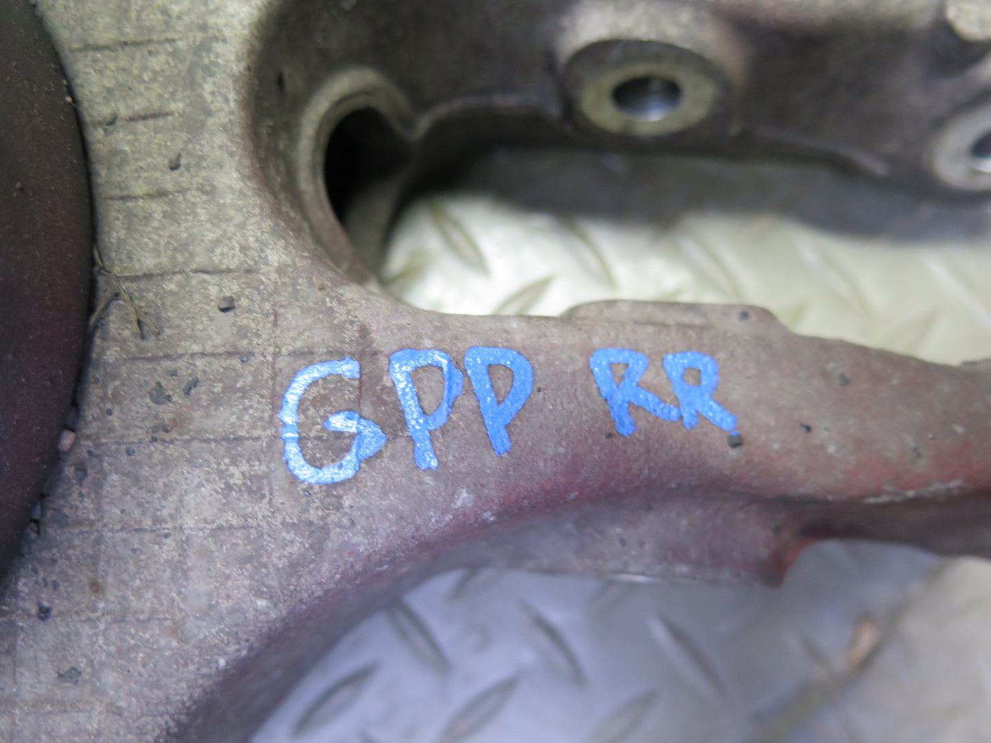 2010-2016 Porsche Panamera 970 Rear Right Side Upper Lower Control Arm Set 4PCS