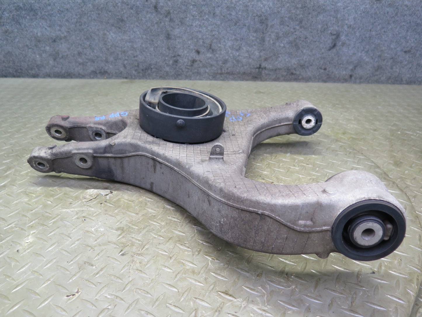 2010-2016 Porsche Panamera 970 Rear Right Side Upper Lower Control Arm Set 4PCS