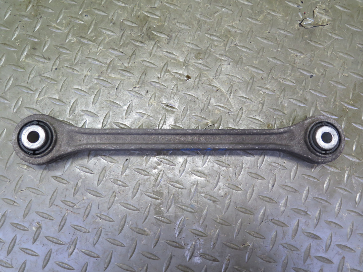 2010-2016 Porsche Panamera 970 Rear Right Side Upper Lower Control Arm Set 4PCS