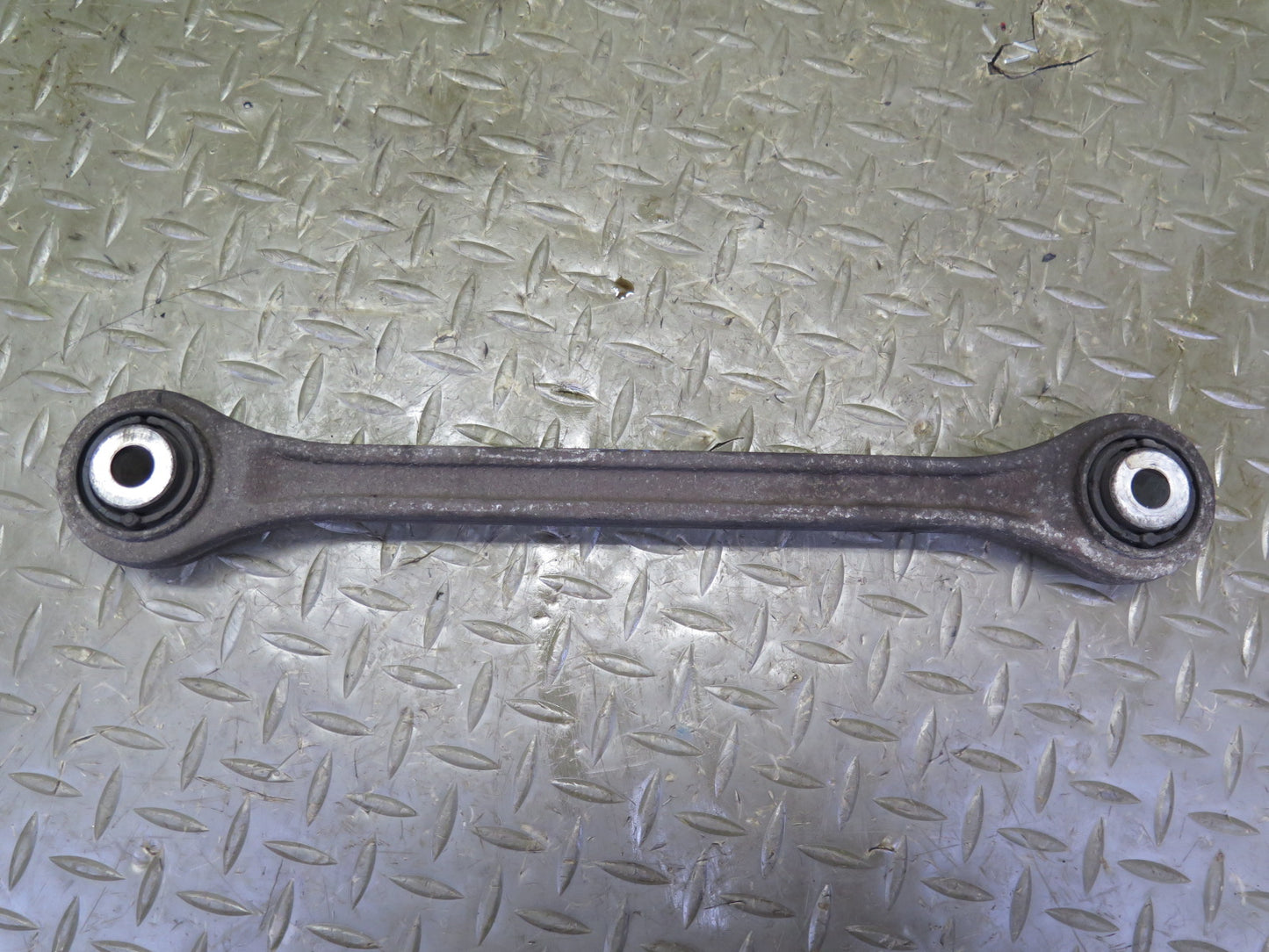 2010-2016 Porsche Panamera 970 Rear Right Side Upper Lower Control Arm Set 4PCS