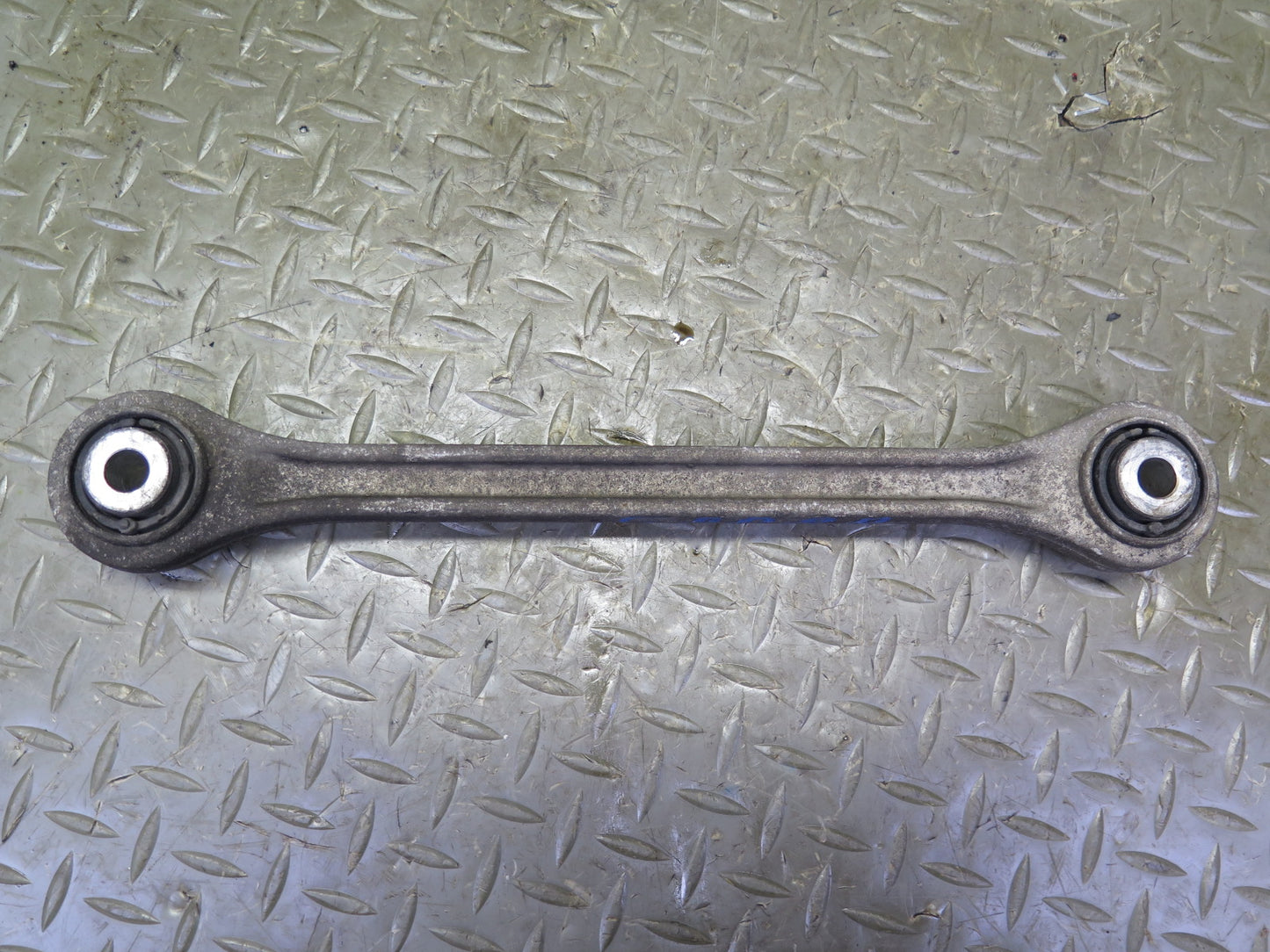 2010-2016 Porsche Panamera 970 Rear Right Side Upper Lower Control Arm Set 4PCS