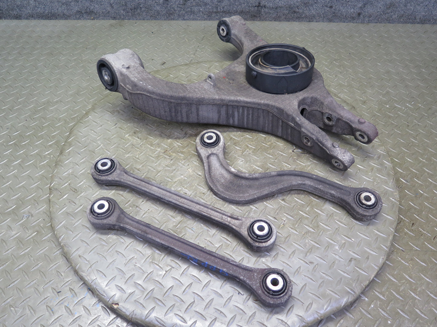 2010-2016 Porsche Panamera 970 Rear Left Side Upper Lower Control Arm Set 4PCS