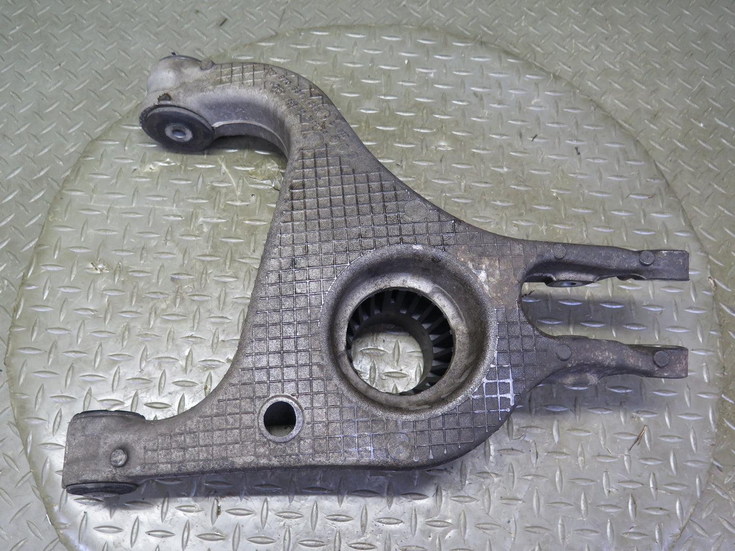 2010-2016 Porsche Panamera 970 Rear Left Side Upper Lower Control Arm Set 4PCS