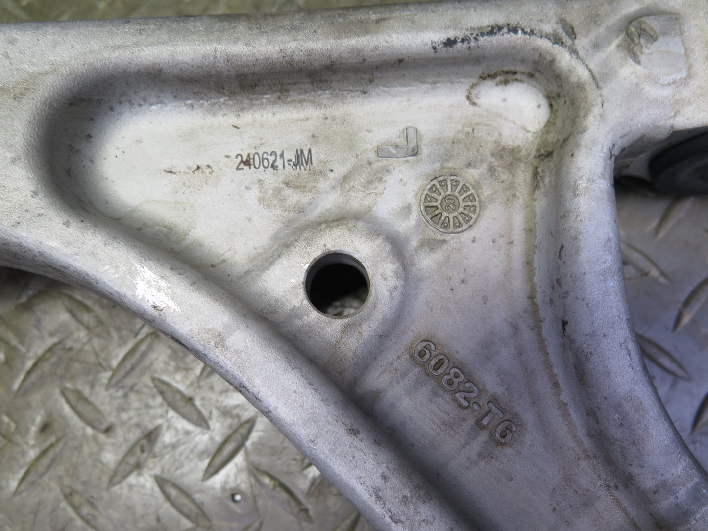 2010-2013 Porsche Panamera 970 RWD Front Left Side Upper Lower Control Arm Set