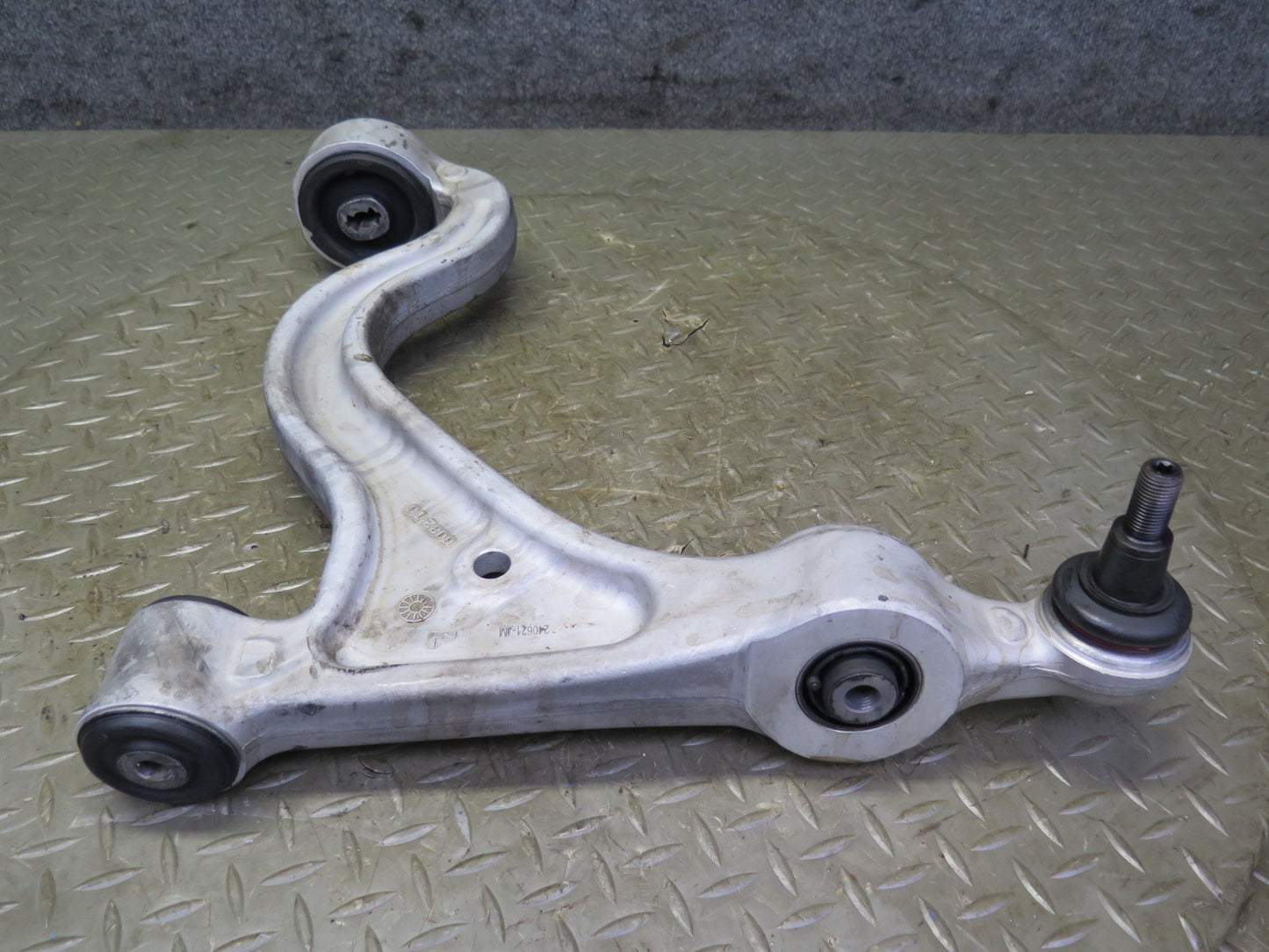 2010-2013 Porsche Panamera 970 RWD Front Left Side Upper Lower Control Arm Set
