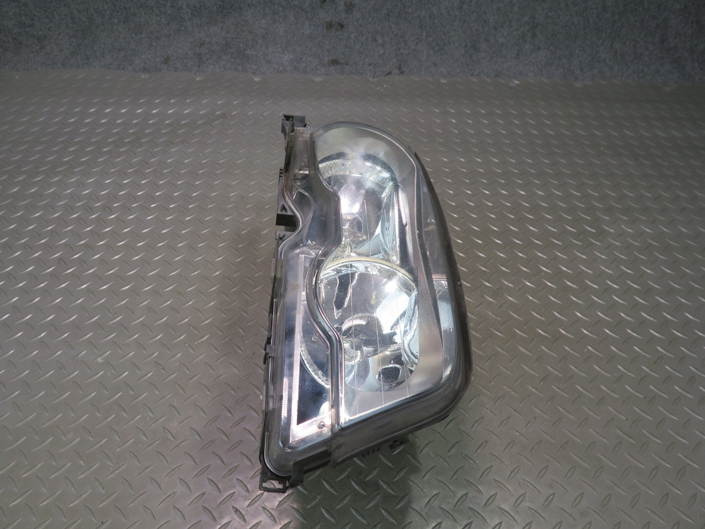 2001 BMW E46 330ci Coupe Convertible Front Right Halogen Headlight Lamp OEM