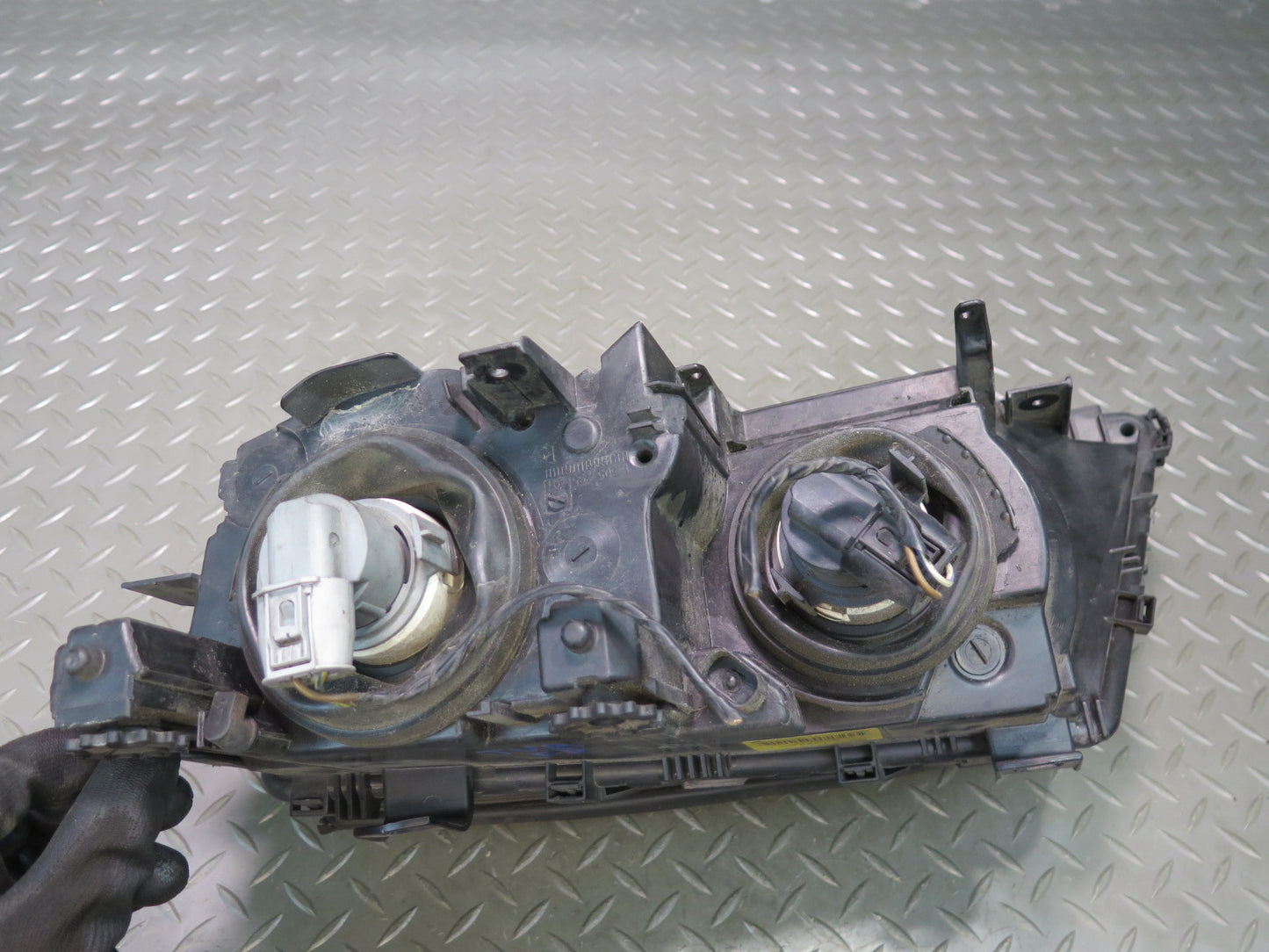 2001 BMW E46 330ci Coupe Convertible Front Right Halogen Headlight Lamp OEM