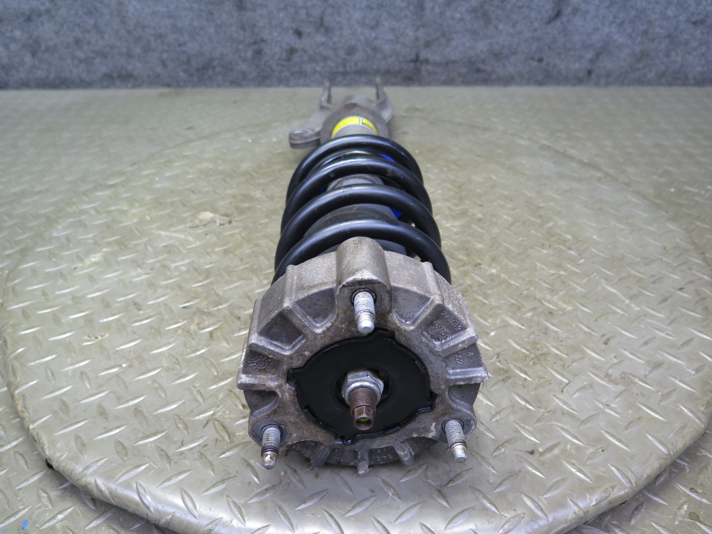 2010-2016 Porsche Panamera 970 Front Shock Strut Absorber w Pasm Set of 2