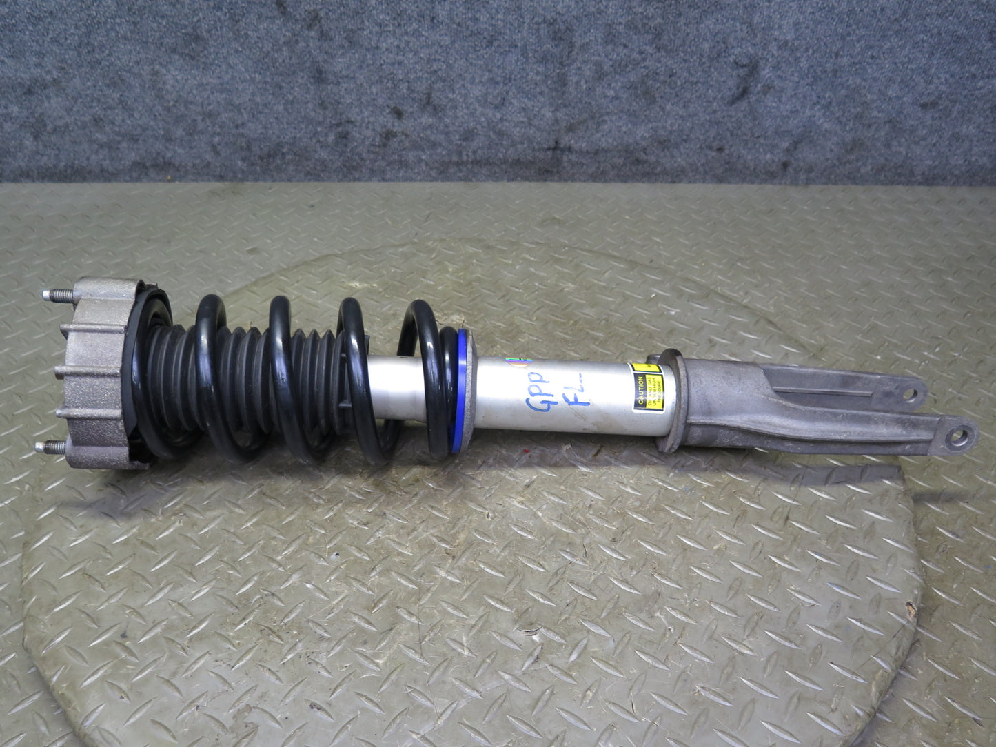 2010-2016 Porsche Panamera 970 Front Shock Strut Absorber w Pasm Set of 2