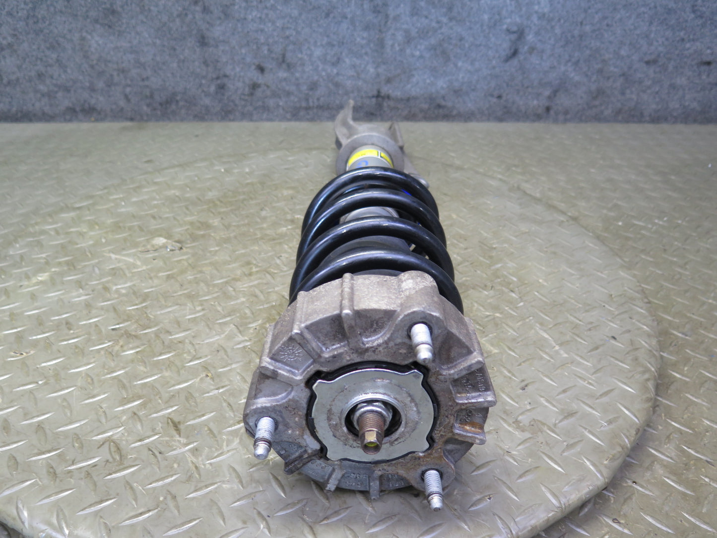 2010-2016 Porsche Panamera 970 Front Shock Strut Absorber w Pasm Set of 2