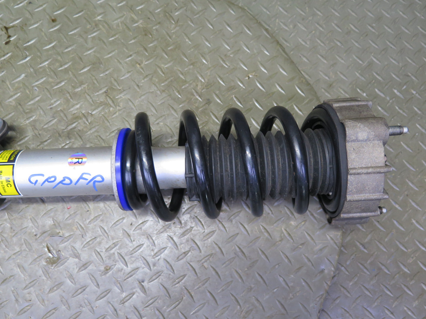 2010-2016 Porsche Panamera 970 Front Shock Strut Absorber w Pasm Set of 2