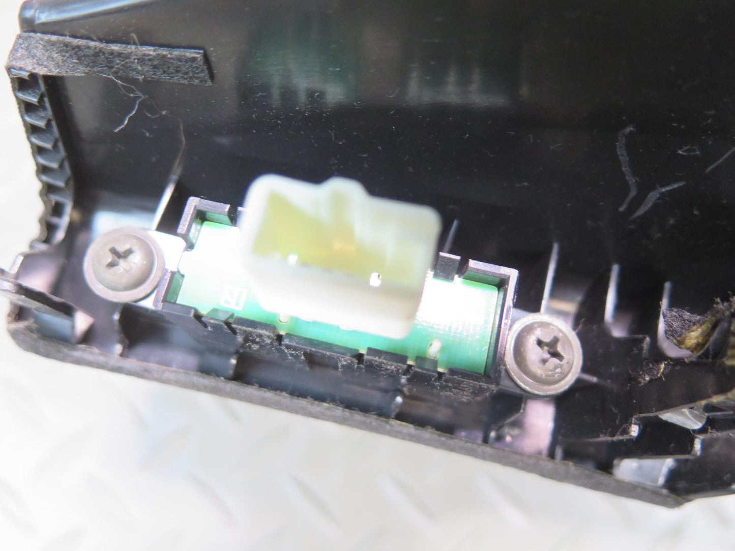 95-00 Lexus UCF20L LS400 Dash Odometer Trip Reset Dimmer Switch w Trim Panel OEM
