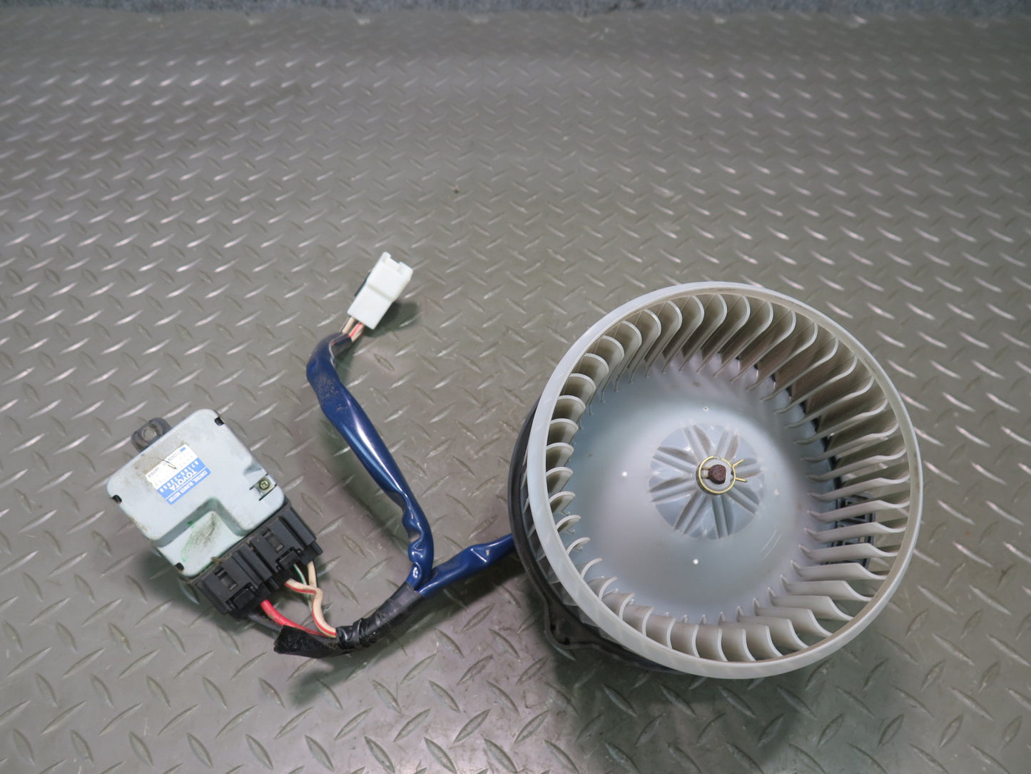 98-00 Lexus UCF20L LS400 A/C Heater Blower Motor Fan w Control Module OEM