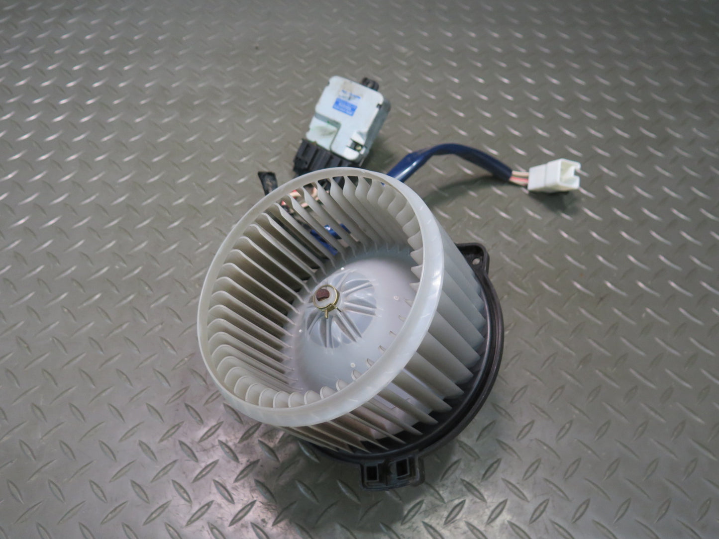 98-00 Lexus UCF20L LS400 A/C Heater Blower Motor Fan w Control Module OEM