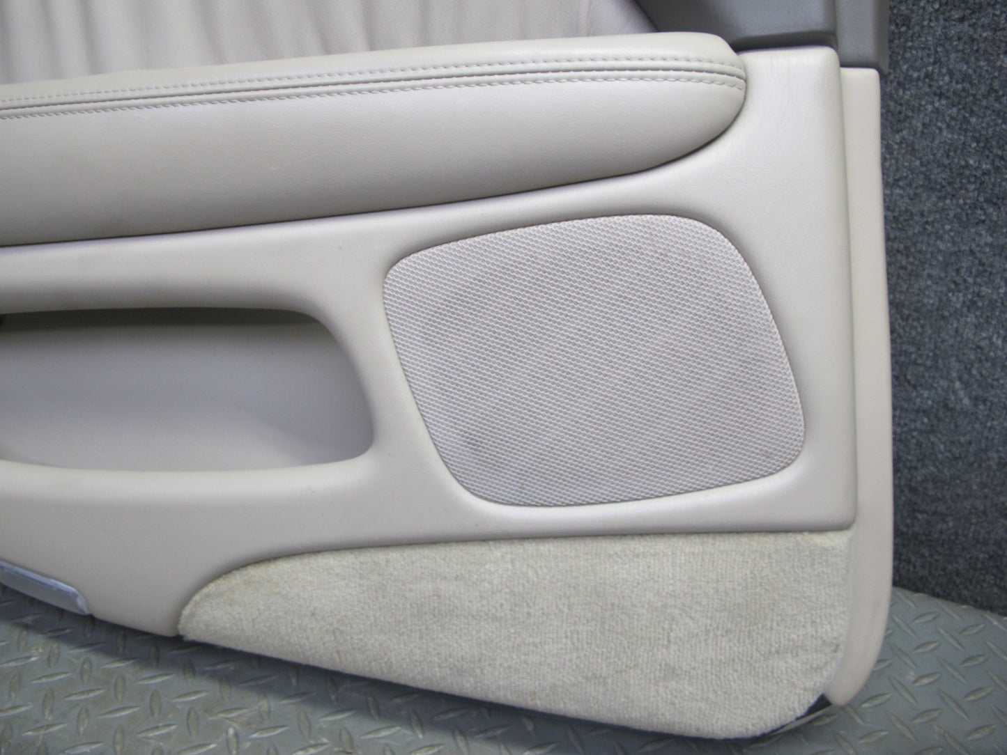 98-00 Lexus UCF20L LS400 Set of 2 Rear Door Interior Trim Cover Panel Ivory OEM