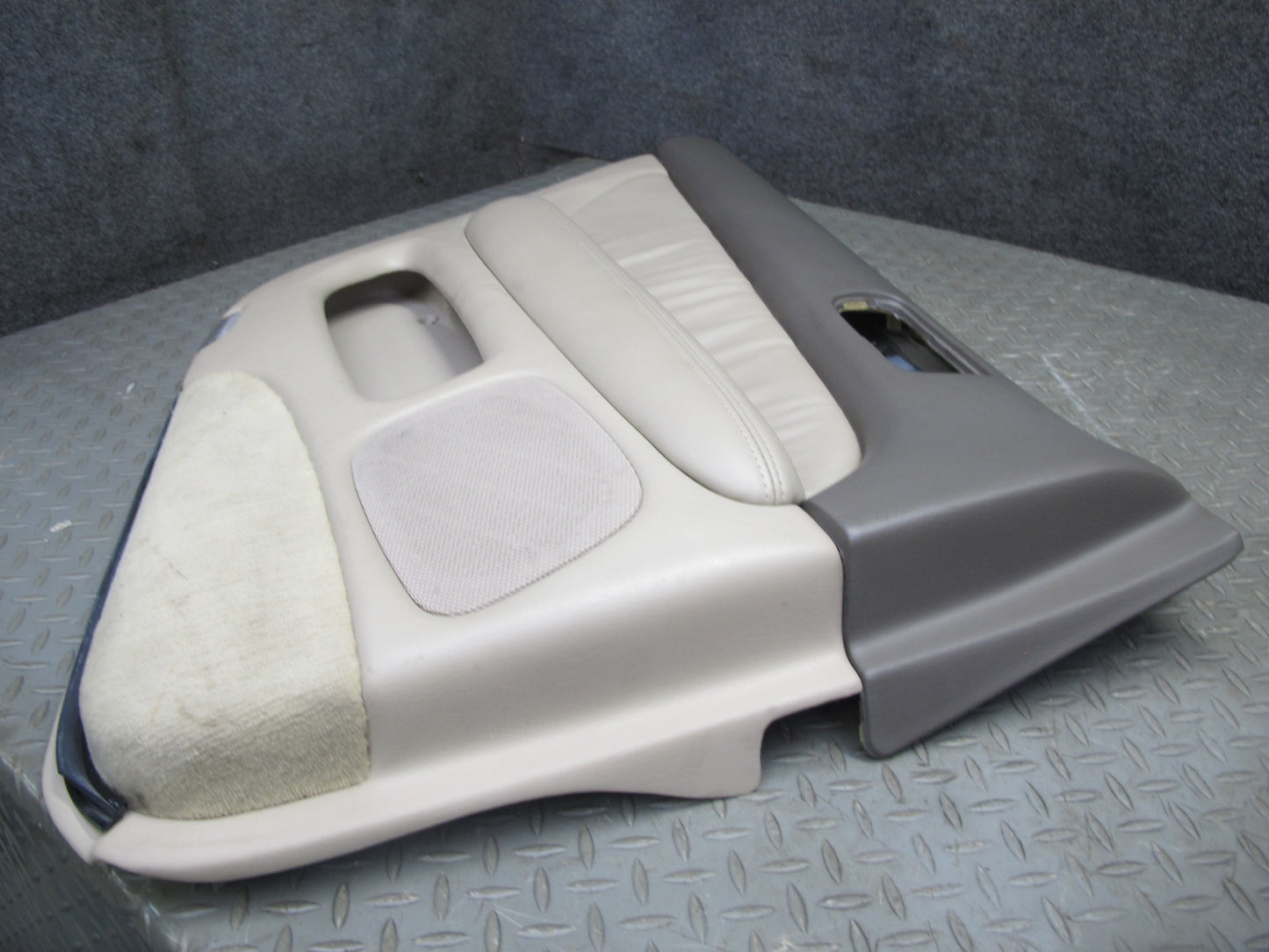 98-00 Lexus UCF20L LS400 Set of 2 Rear Door Interior Trim Cover Panel Ivory OEM