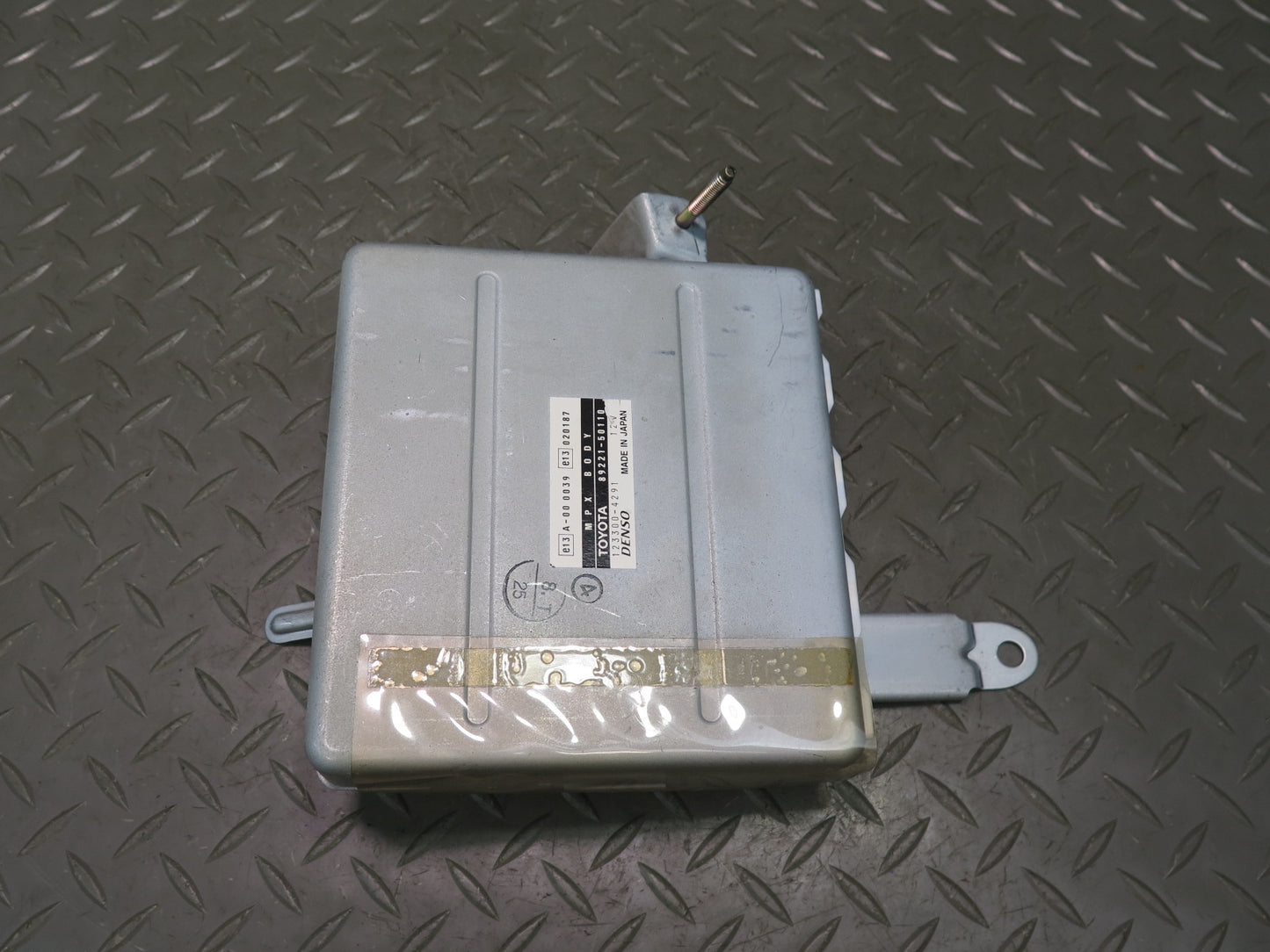 99-00 Lexus UCF20L LS400 MPX Multiplex Body Control Module Unit 89221-50110 OEM