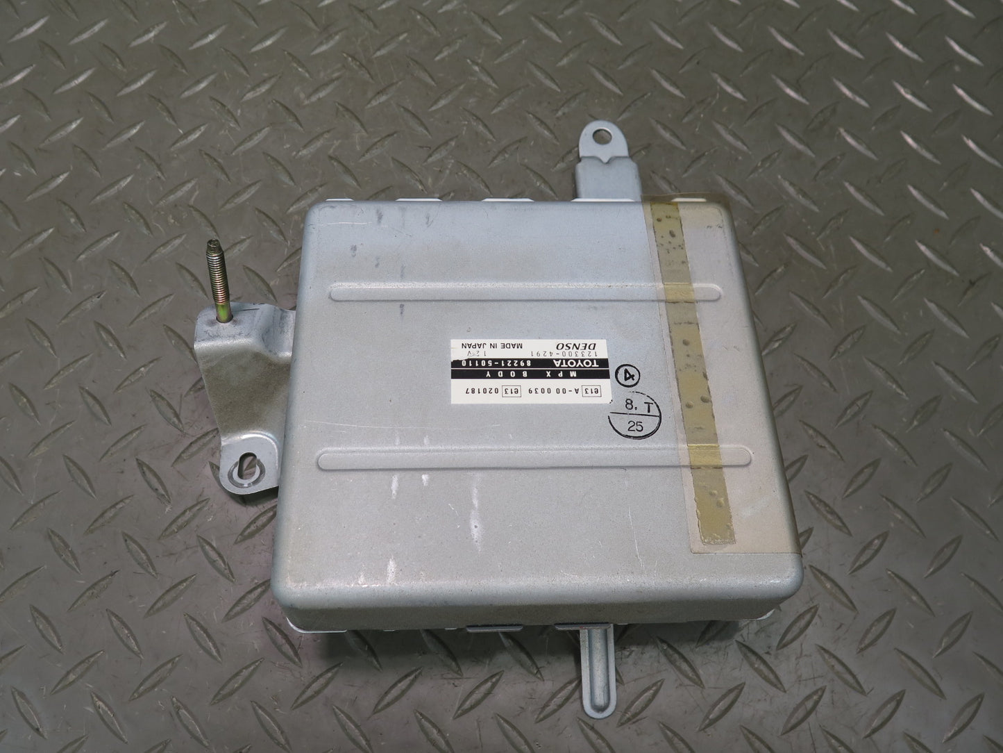 99-00 Lexus UCF20L LS400 MPX Multiplex Body Control Module Unit 89221-50110 OEM