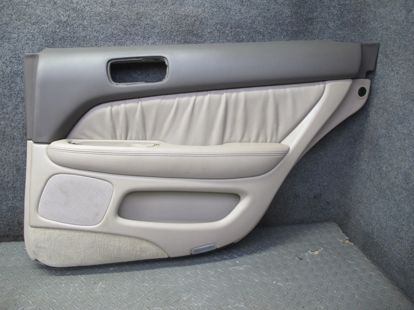 98-00 Lexus UCF20L LS400 Set of 2 Rear Door Interior Trim Cover Panel Ivory OEM