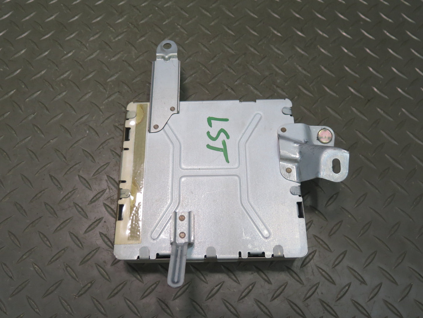 99-00 Lexus UCF20L LS400 MPX Multiplex Body Control Module Unit 89221-50110 OEM