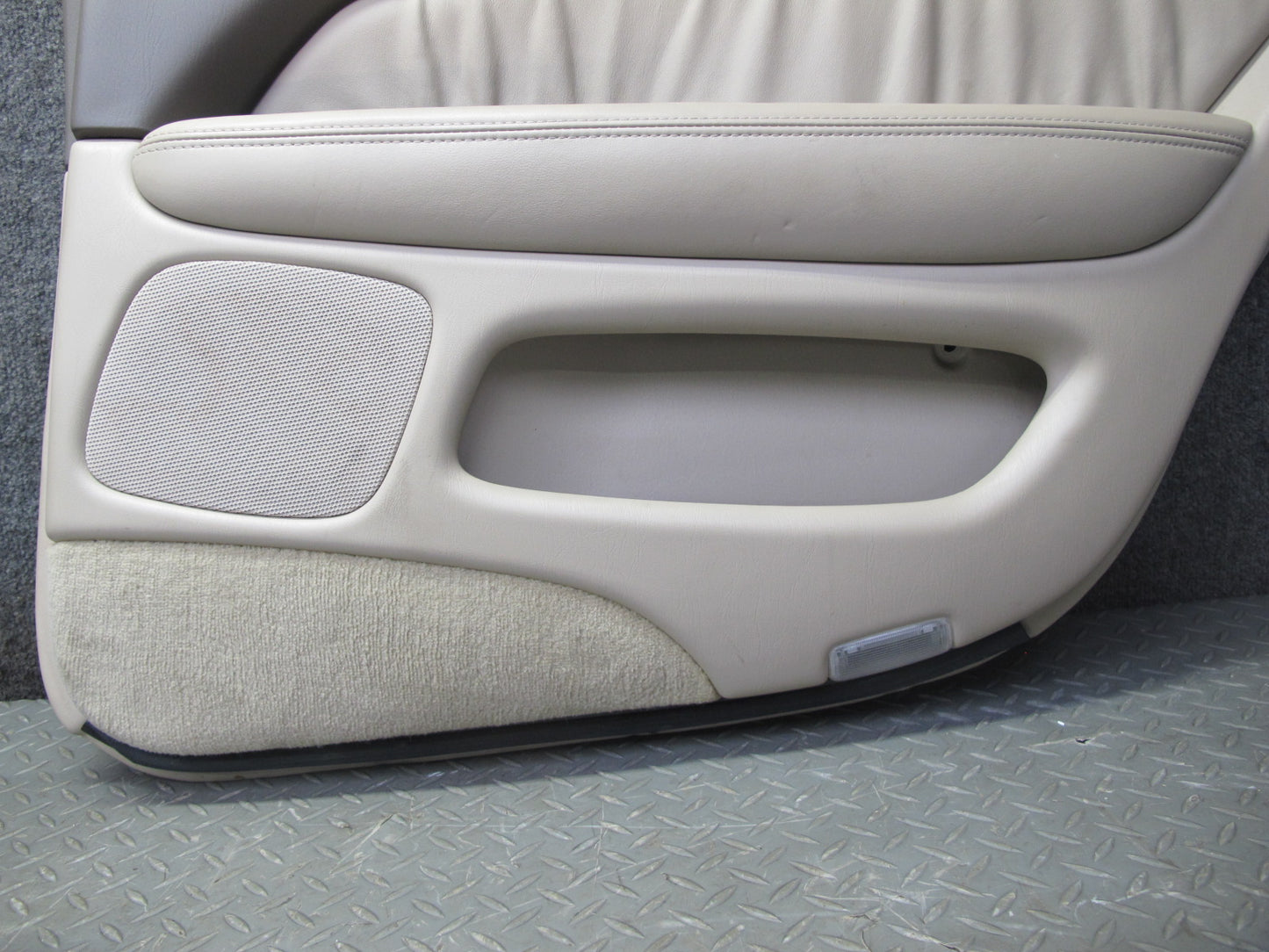 98-00 Lexus UCF20L LS400 Set of 2 Rear Door Interior Trim Cover Panel Ivory OEM