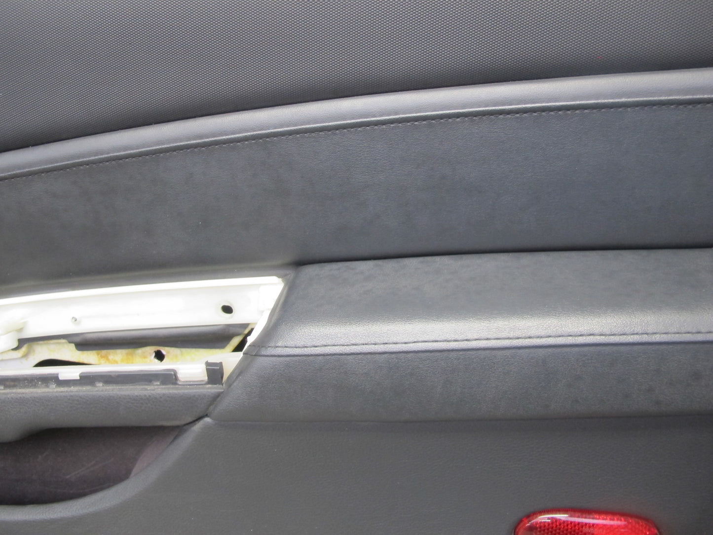 07-09 Nissan Z33 350Z Convertible Right Door Trim Cover Panel Black OEM