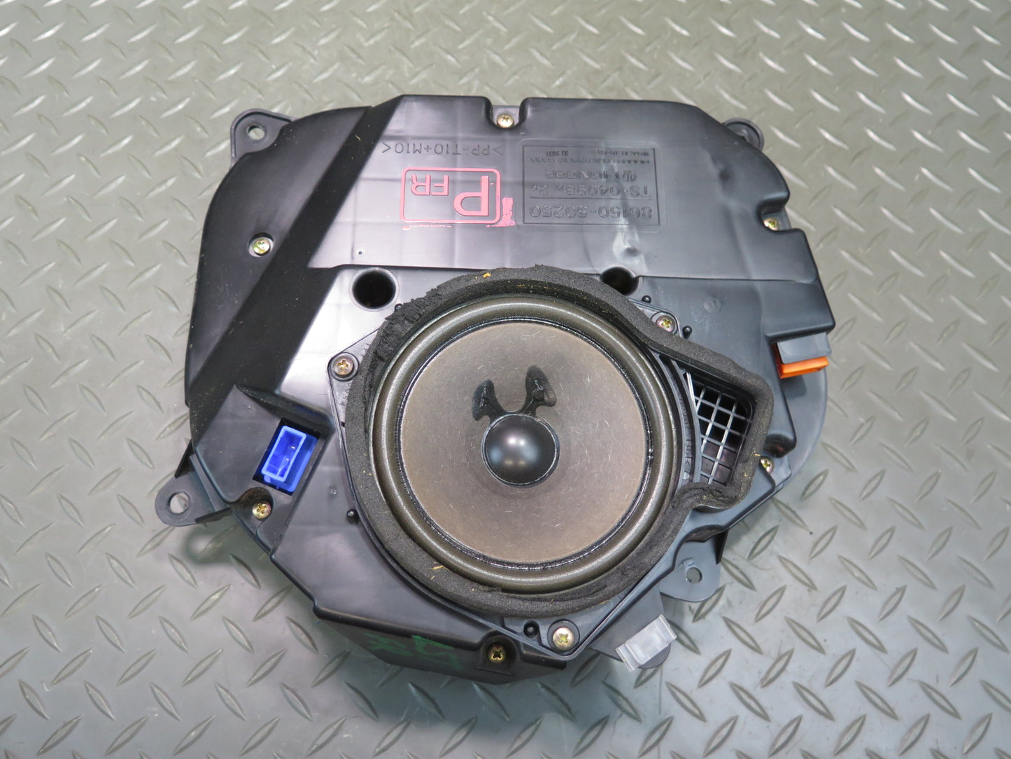 95-00 Lexus UCF20L LS400 Set of 2 Front Left & Right Door Speaker Pioneer OEM