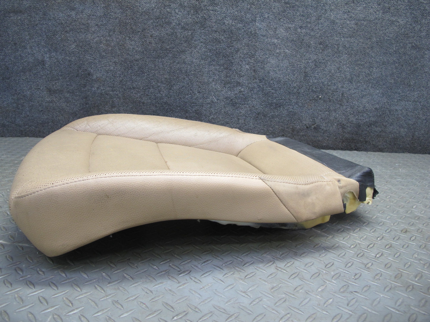 2010-2016 Porsche Panamera 970 Front Right Pass Side Lower Bottom Seat Cushion