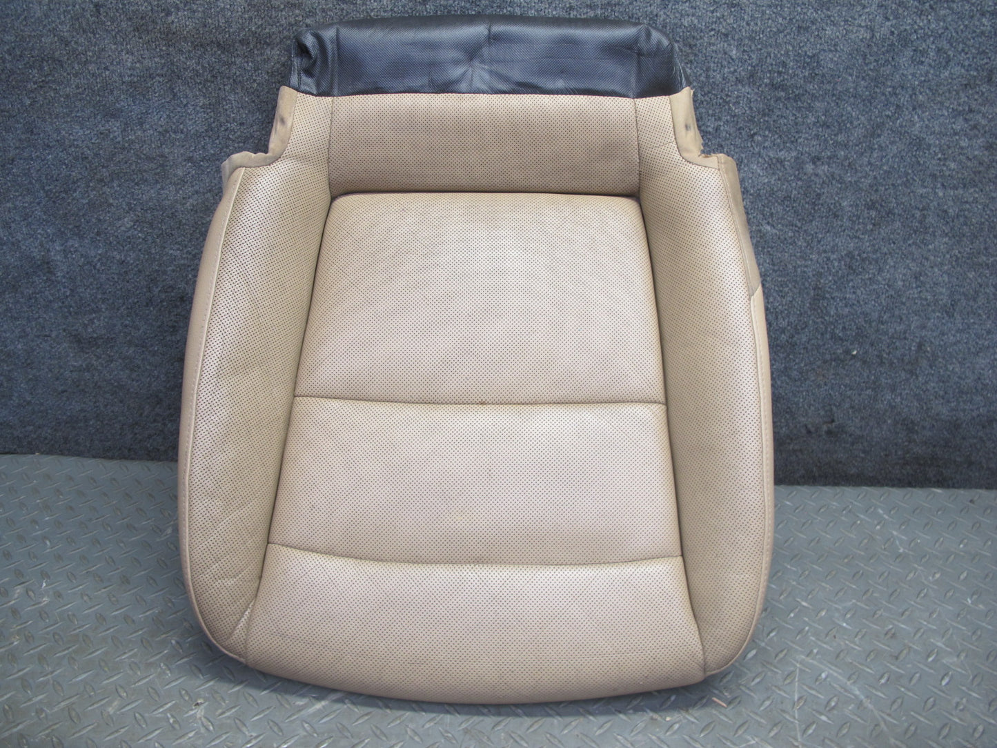 2010-2016 Porsche Panamera 970 Front Right Pass Side Lower Bottom Seat Cushion