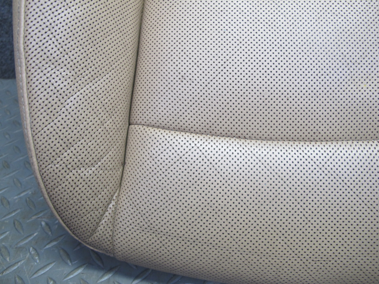 2010-2016 Porsche Panamera 970 Front Right Pass Side Lower Bottom Seat Cushion