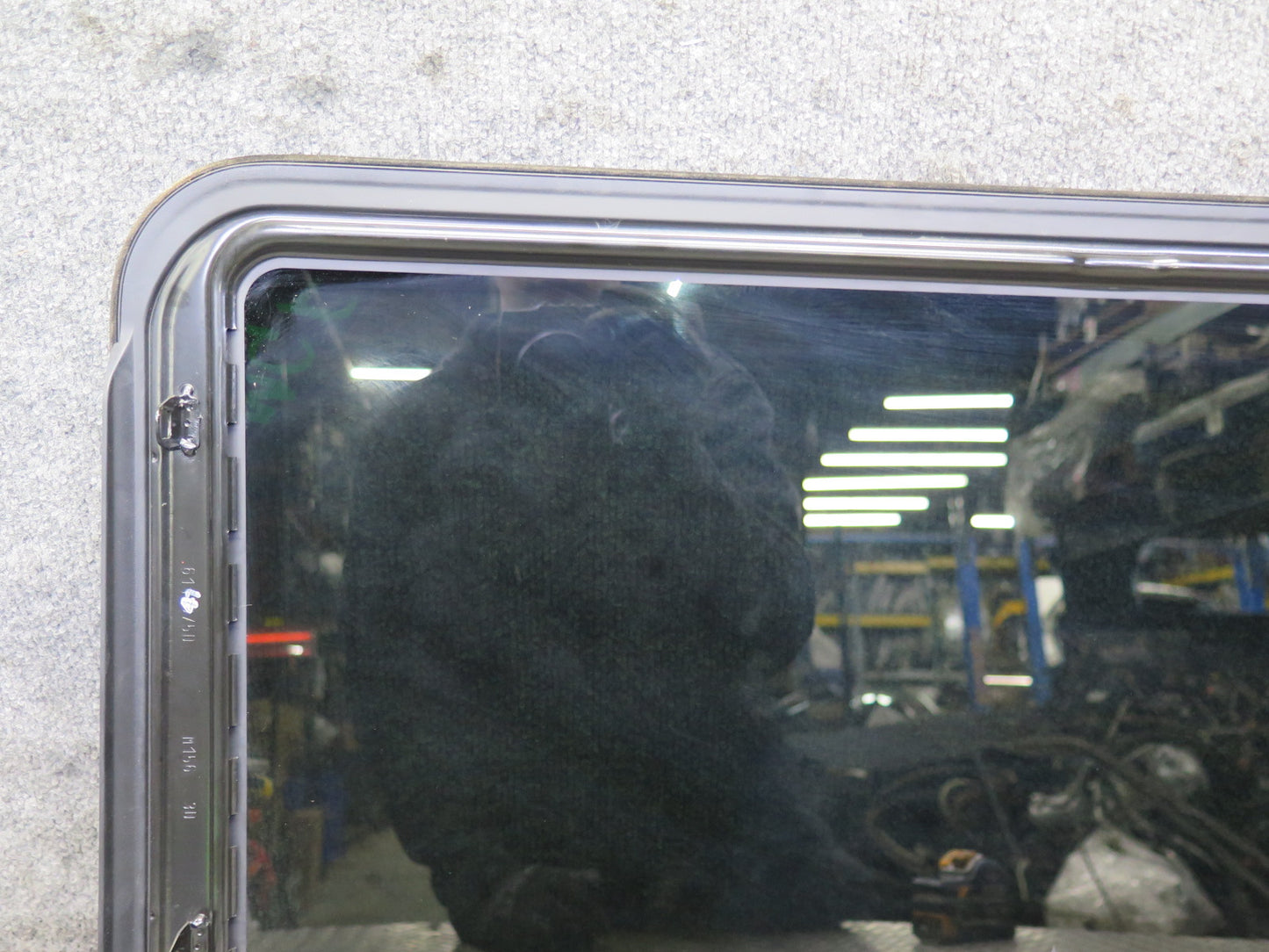 2014-2020 Maserati Ghibli M157 Upper Sunroof Moon Roof Glass Window
