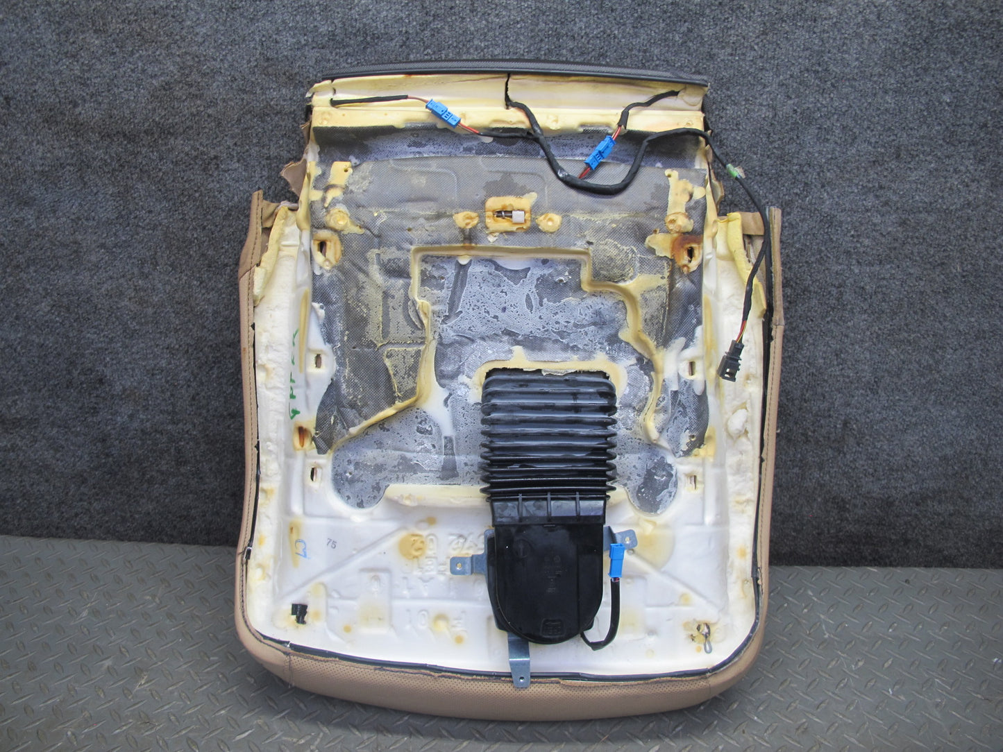 2010-2016 Porsche Panamera 970 Front Right Pass Side Lower Bottom Seat Cushion