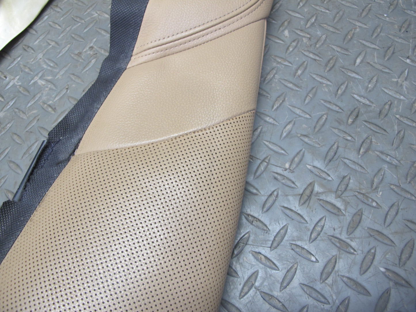 2010-2016 Porsche Panamera 970 Front Right Pass Side Upper Seat Cushion